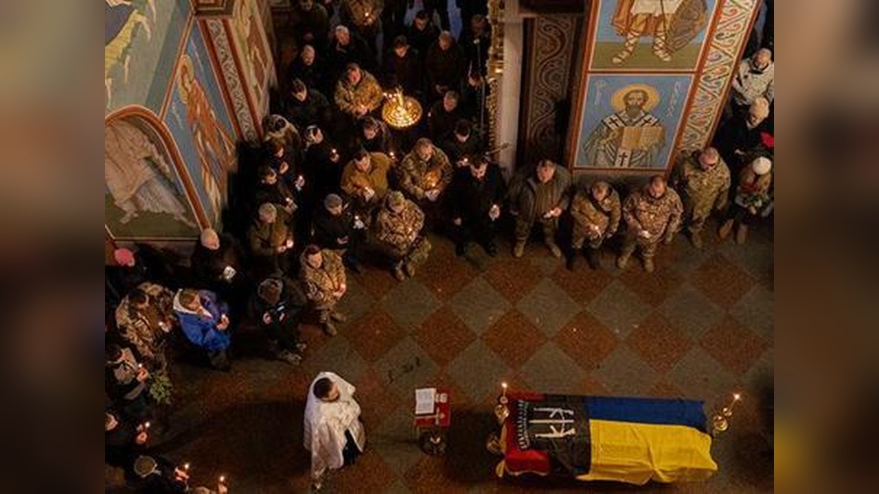 Ukrayna'dan NATO'ya acil üyelik çağrısı, Kremlin'den tepki