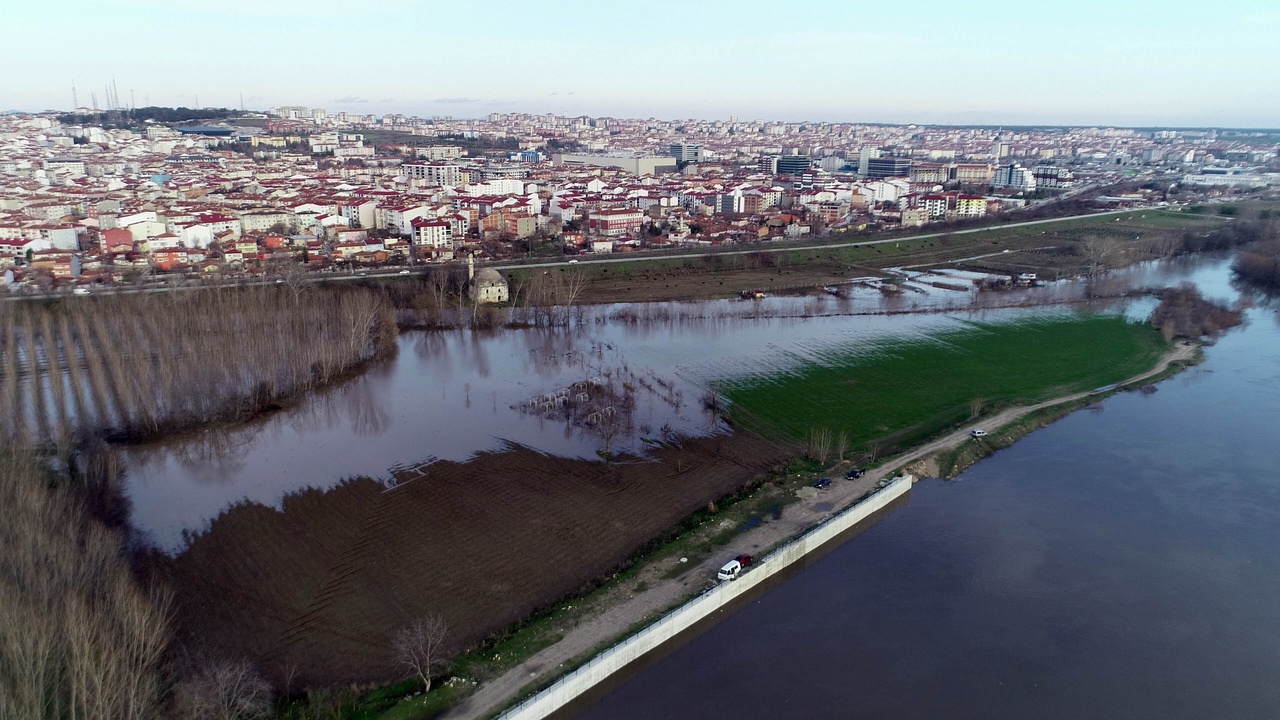 Edirne'de şehir seli tehlikesi artıyor