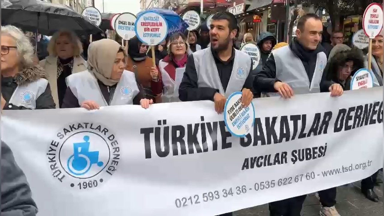 Engelliler İçin Farkındalık Yürüyüşü Avcılar'da Gerçekleşti
