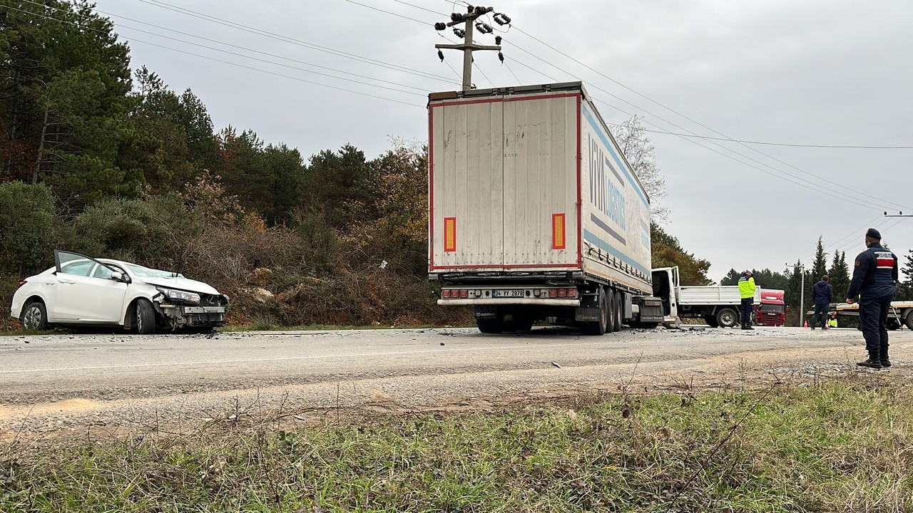 Kocaeli'de zincirleme kaza: 3 yaralı