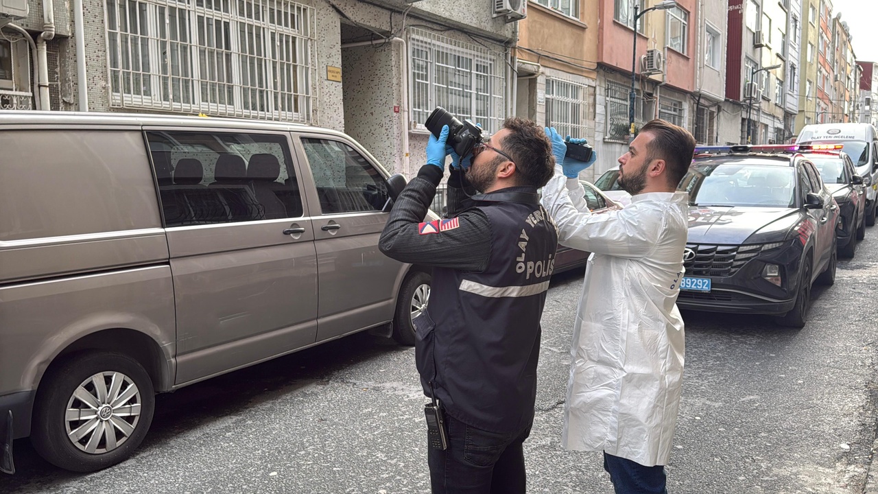 Şişli'de Gizemli Ölüm: Evde Bulunan Ceset Şok Yarattı