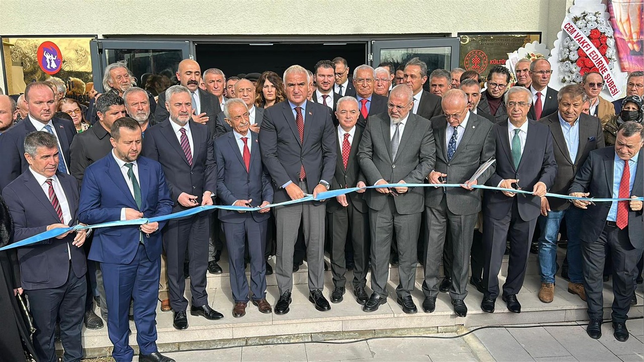 İnsanlık Tarihinin Acı Sahnesi