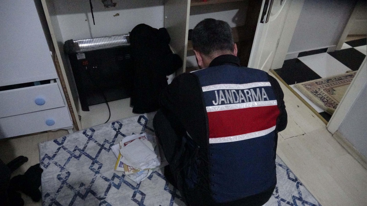 DAEŞ'e Yönelik Dev Operasyon: 31 Kişi Tutuklandı