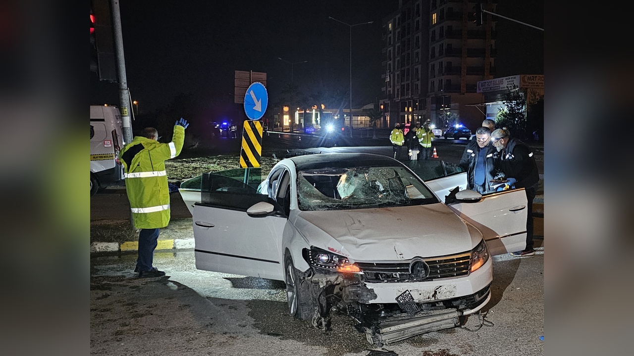 Alkollü sürücünün çarptığı polis memuru hayatını kaybetti