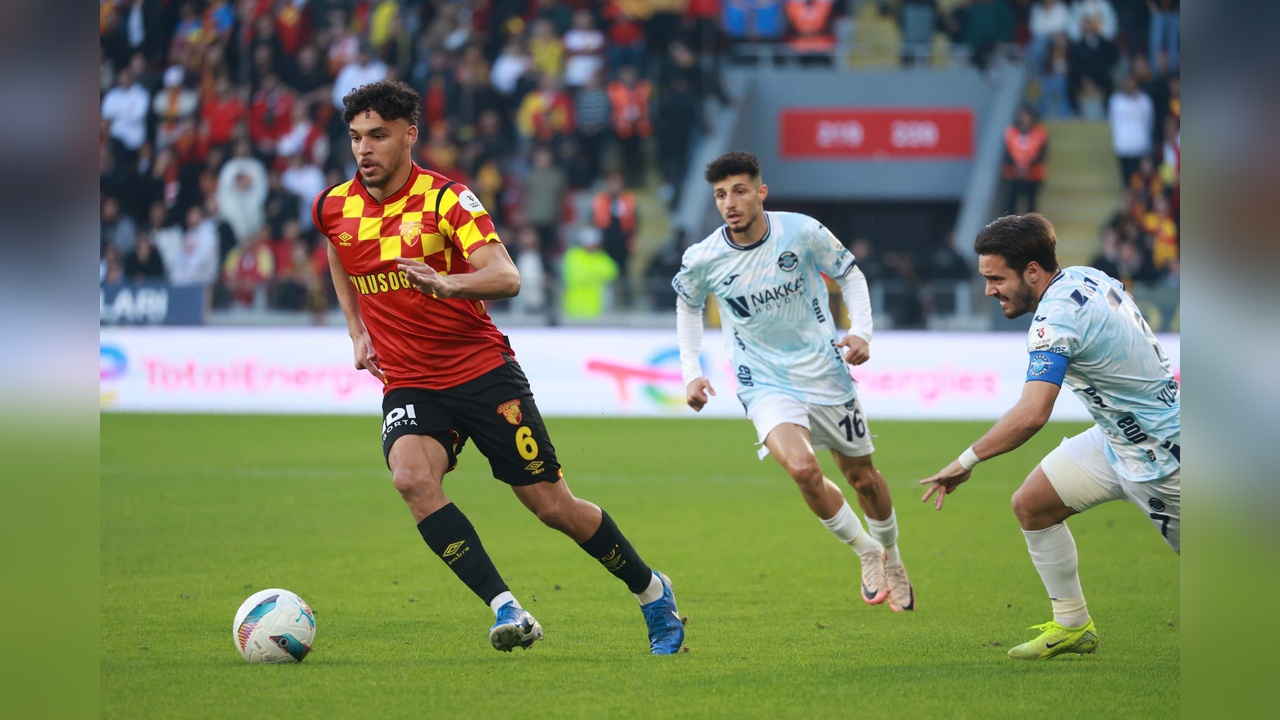 Göztepe, Adana Demirspor'u Konuk Etti