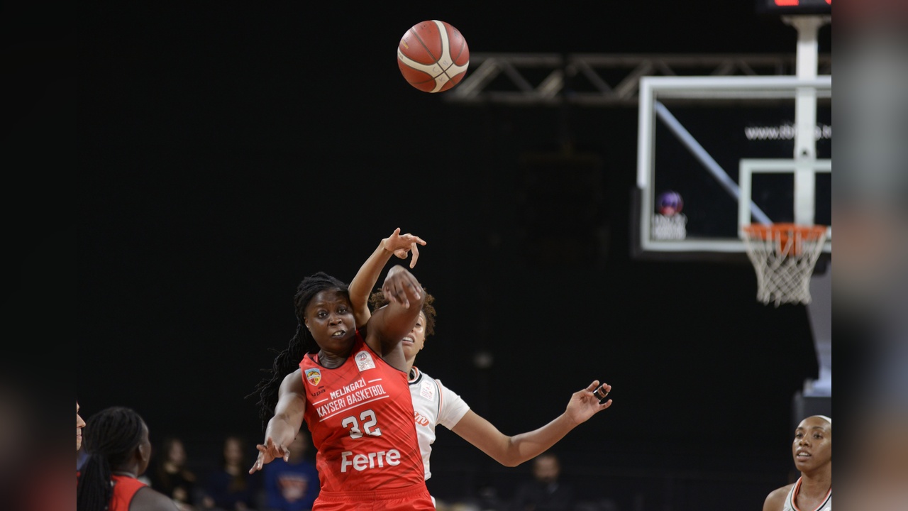 ÇBK Mersin, Kayseri Basketbol'u Zor Geçti