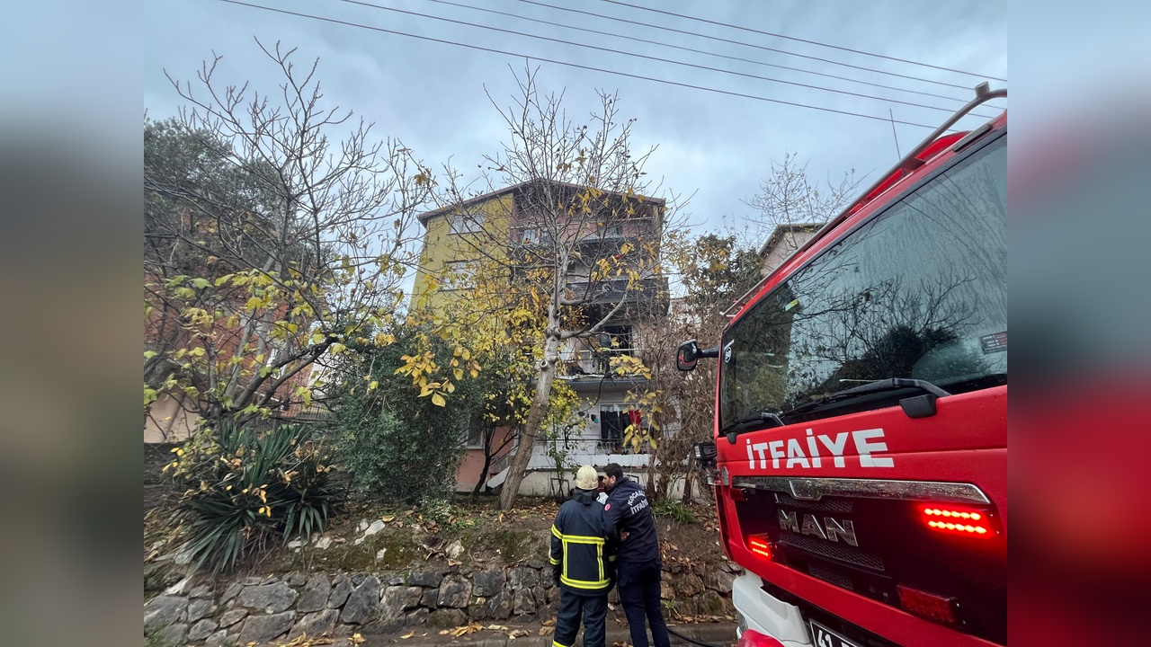 Balkonda Patlayan Yangın Korkuttu