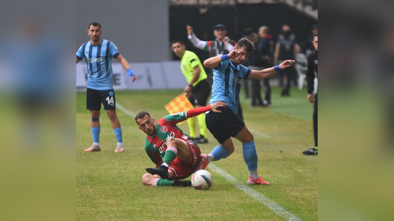 Karşıyaka, Belediye Kütahyaspor'u Ağırladı