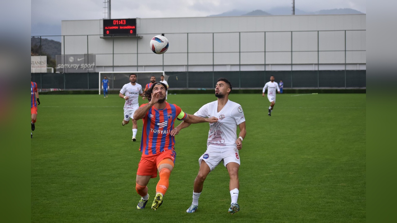 Altınordu, İskenderunspor'u 2-1 Mağlup Etti