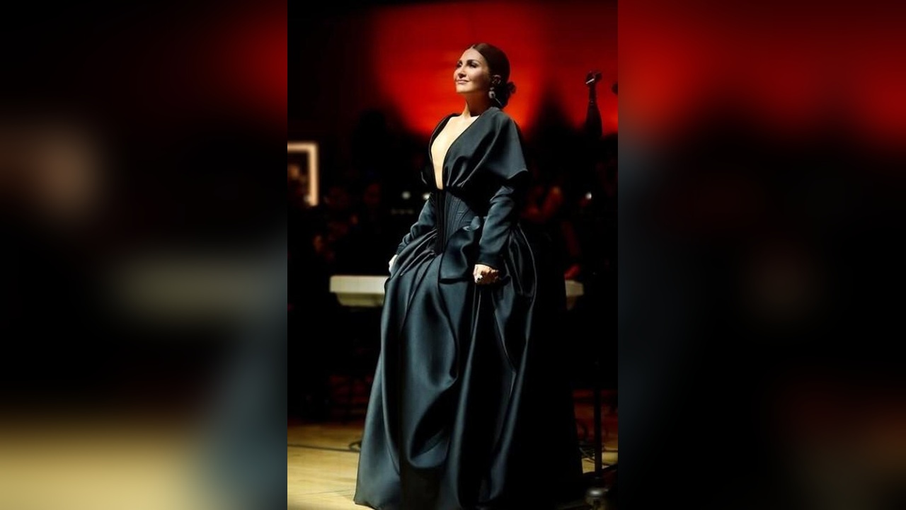 Sibel Can ve Cemre Baysel'in Güllü Kombinasyonu Dikkat Çekti
