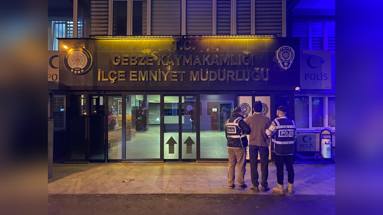 Suriyelilere Yönelik Kutlamaya Tepki Gözaltı Getirdi