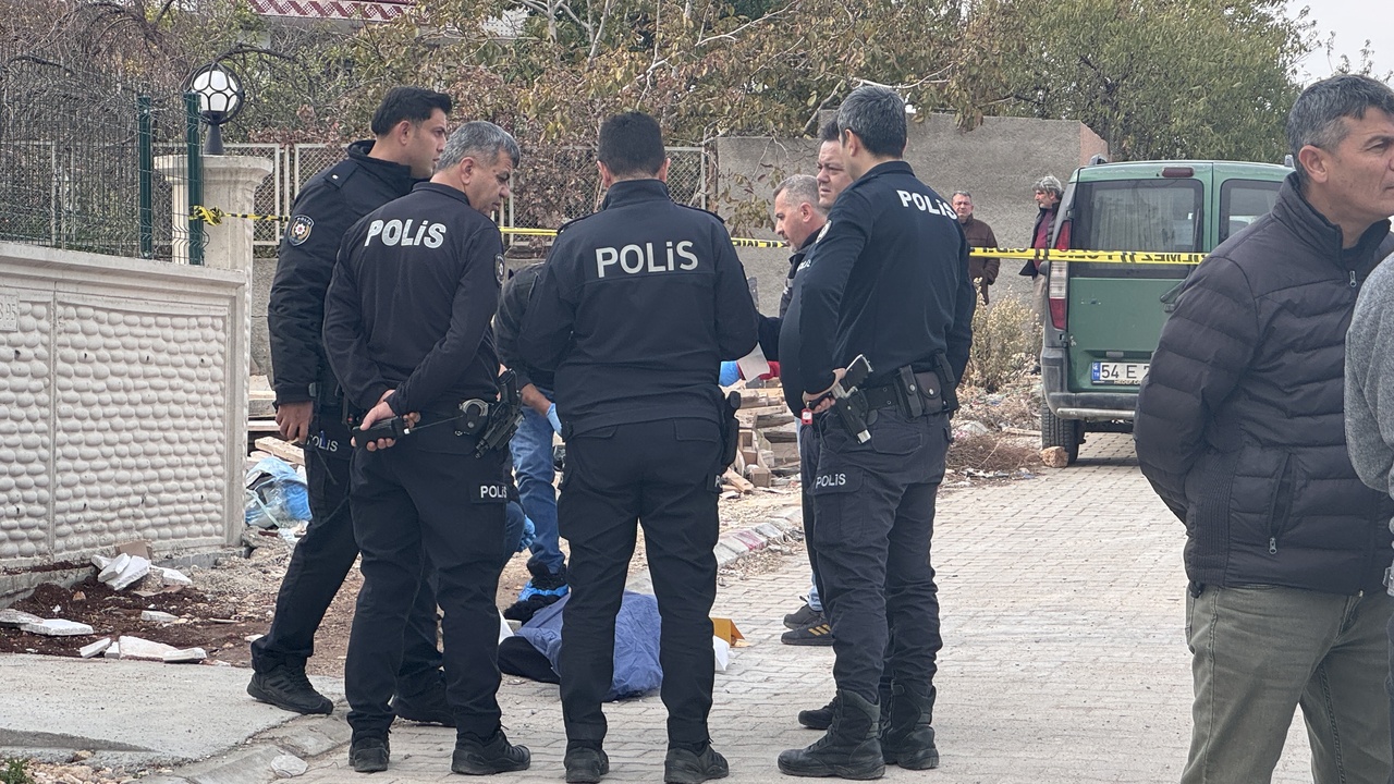 Eşini ve oğlunu öldüren baba intihar girişiminde bulundu