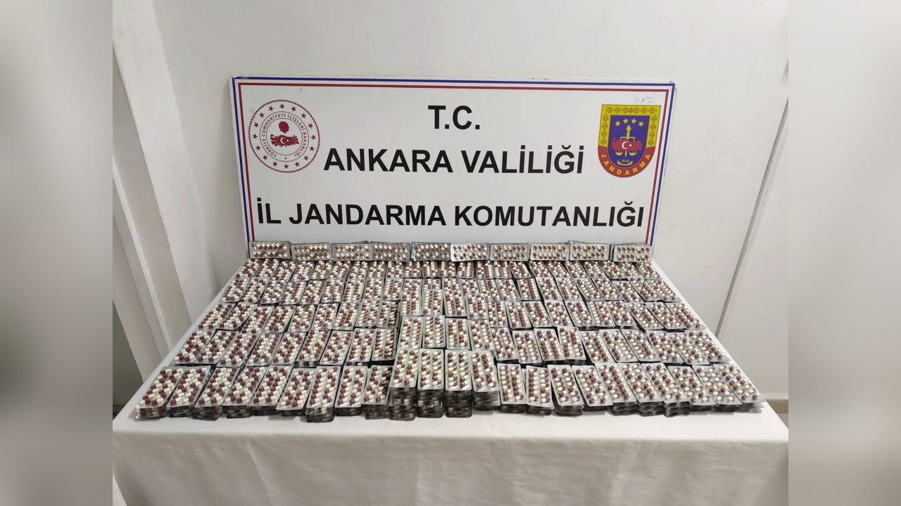 Ankara'da Uyuşturucu Operasyonu: 7 Bin 650 Hap Ele Geçirildi