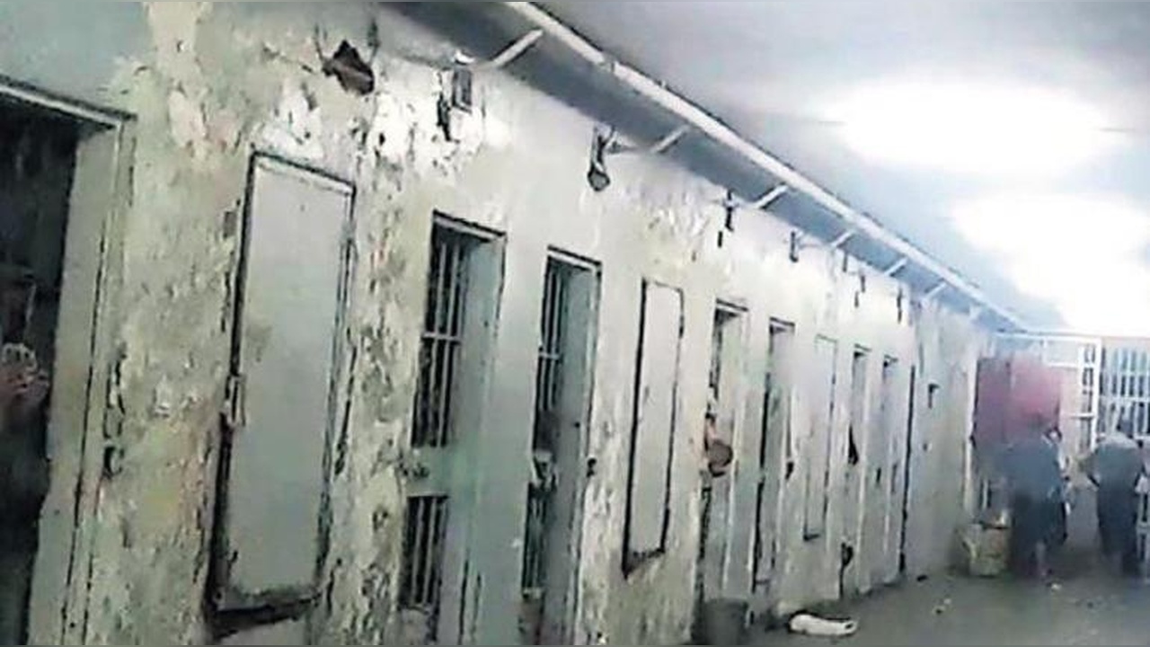 İnsan Hakları İhlalleriyle Gündeme Gelen Hapishane Boşaltıldı