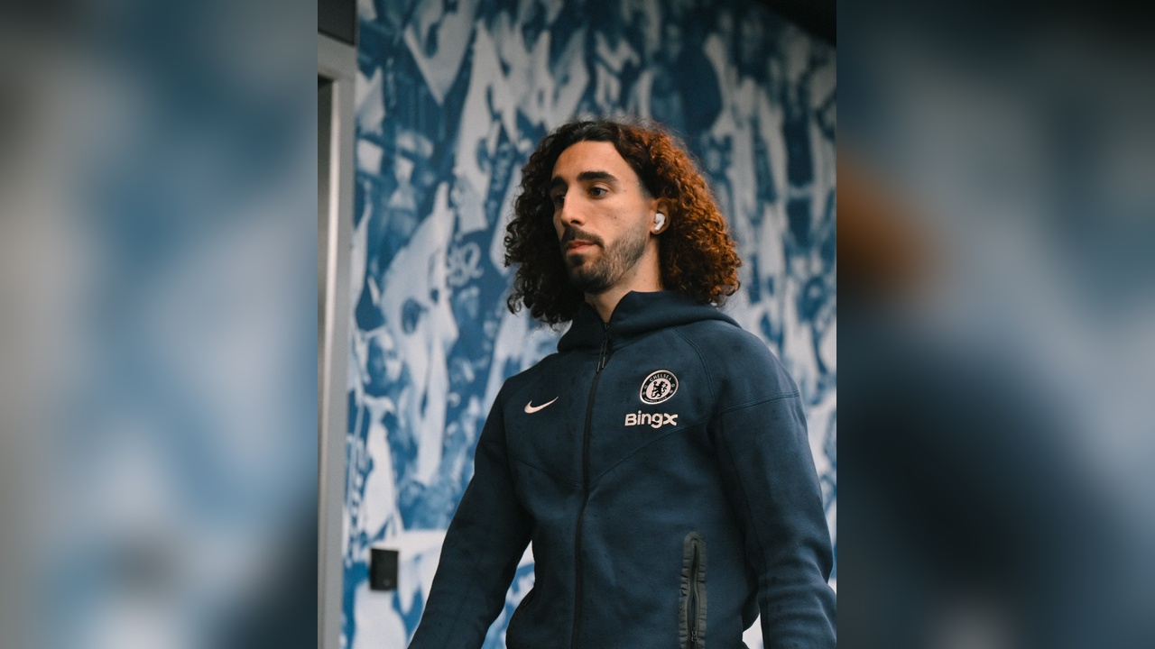 Cucurella, Chelsea Taraftarlarından Özür Diledi