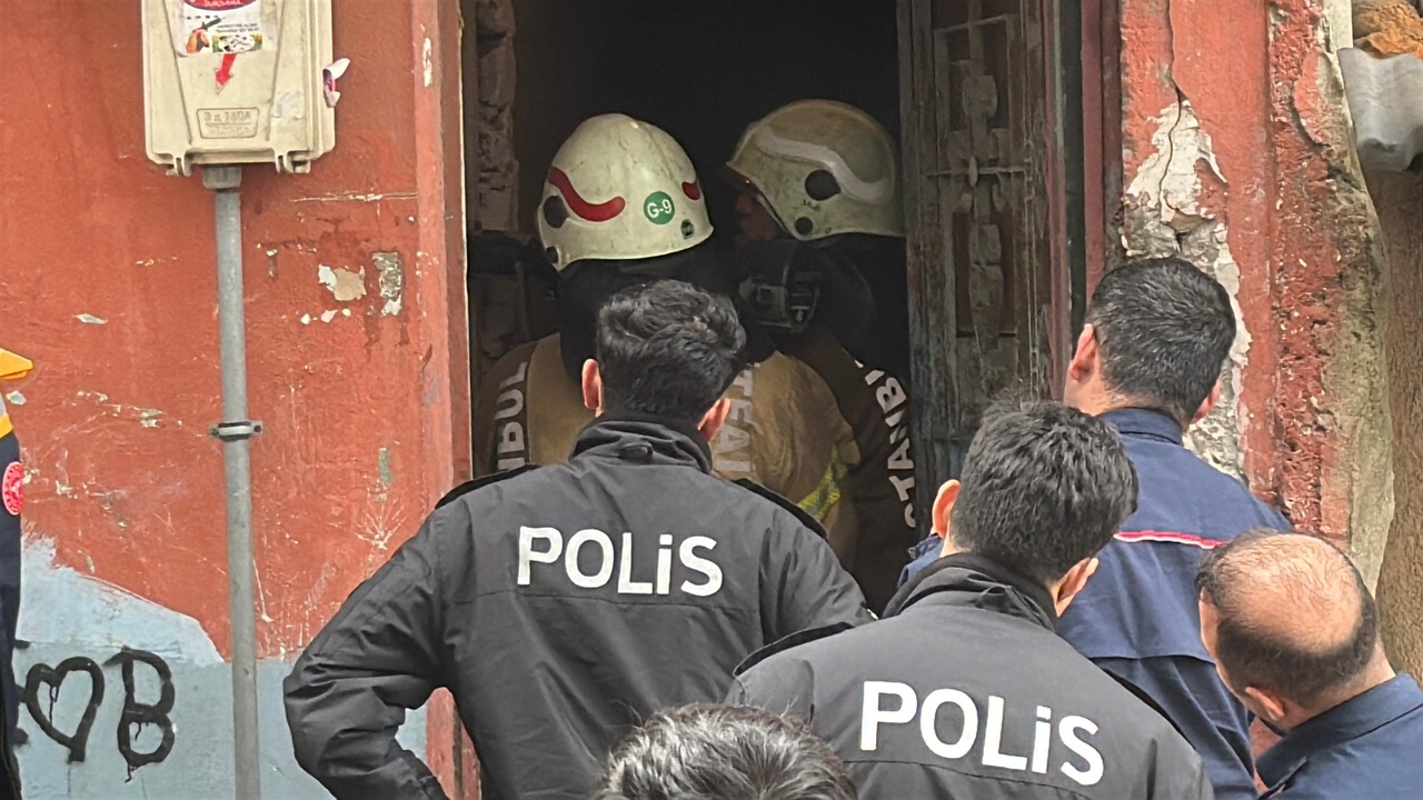 Kağıthane'de Yüzey Temizleyici İçerek Hayatını Kaybeden Kişi Bulundu