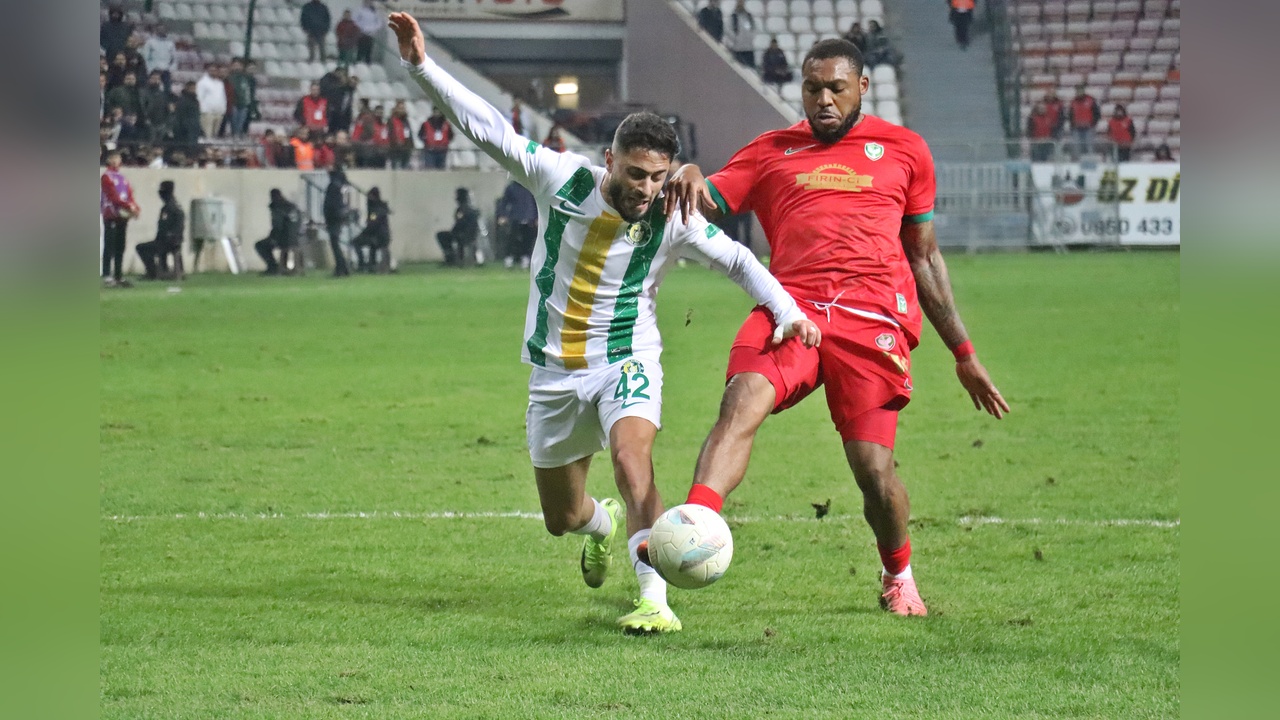 Amed Sportif Faaliyetler, Şanlıurfaspor'u 2-1 Yenerek Üst Sıralara Tırmandı