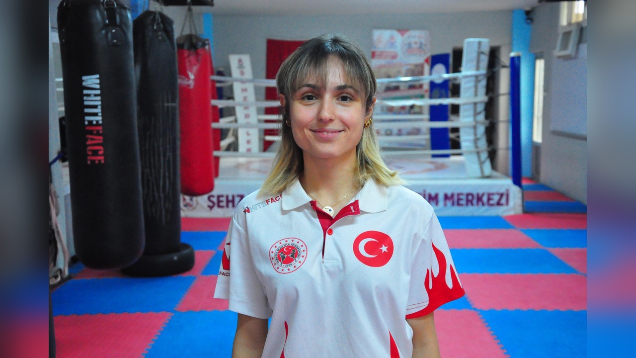 Kadın Antrenörden Savunma Eğitimi