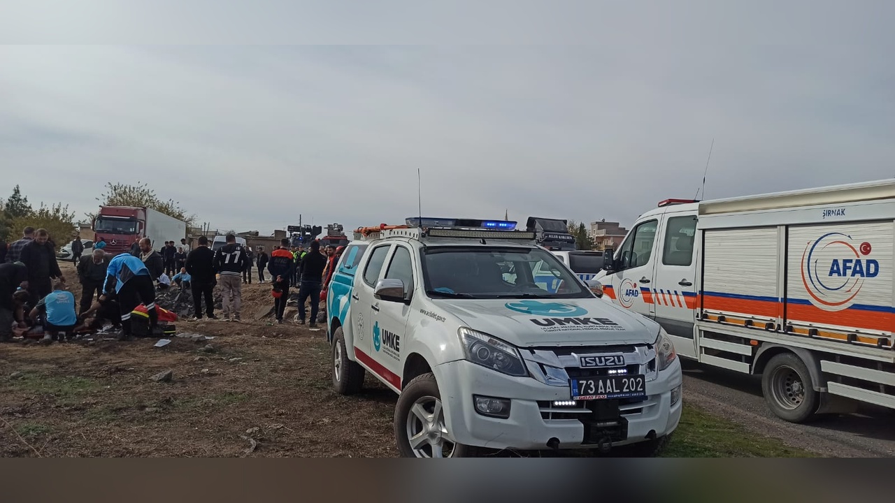 Lastiği Patlayan Araç Şarampole Devrildi: 1 Kişi Hayatını Kaybetti
