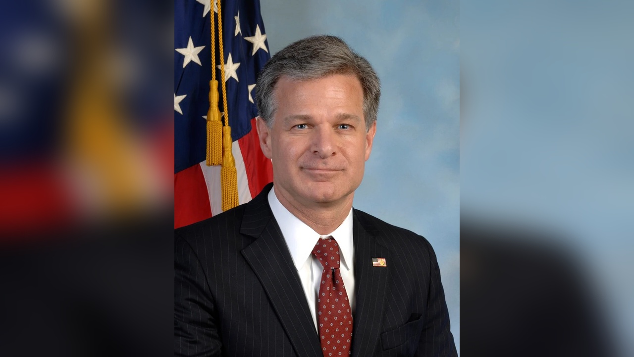 FBI Direktörü Wray, Görevinden İstifa Etti