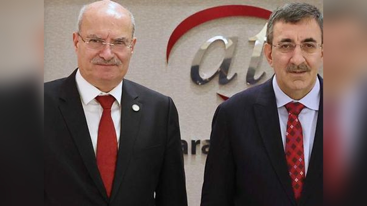 Cumhurbaşkanı Yardımcısı Yılmaz, ATO'yu Ziyaret Etti