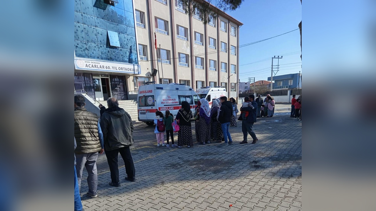 Gıda Zehirlenmesi Şüphesi: 37 Öğrenci Hastaneye Sevk Edildi