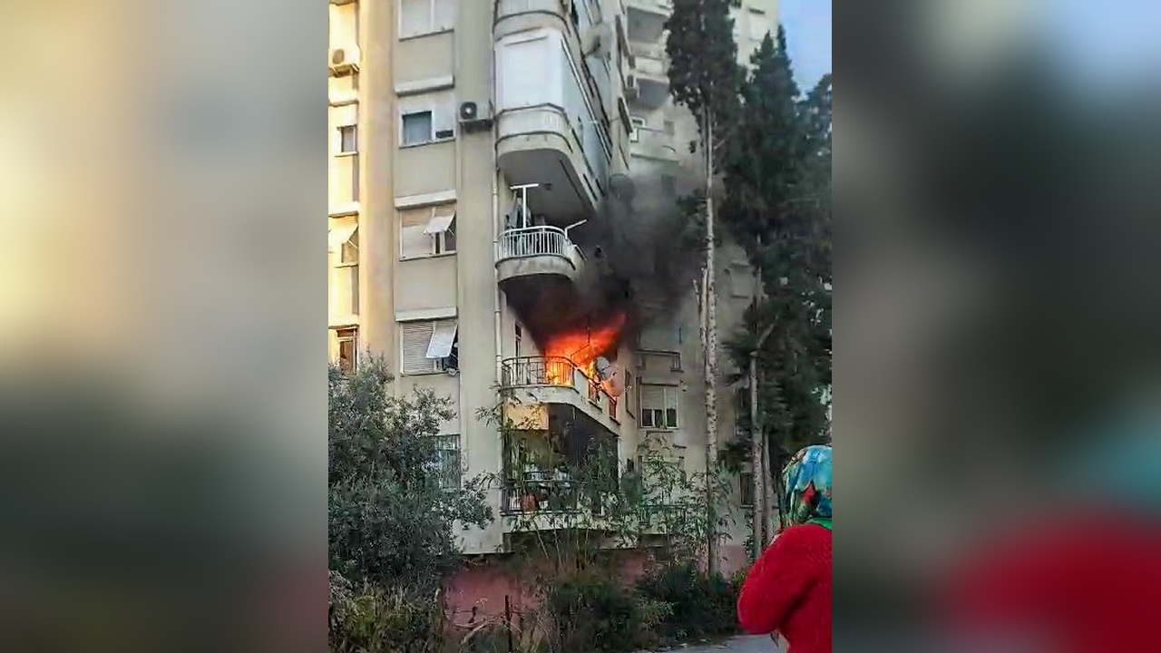 Uyuşturucu Bağımlılığı Ev Yangınına Neden Oldu