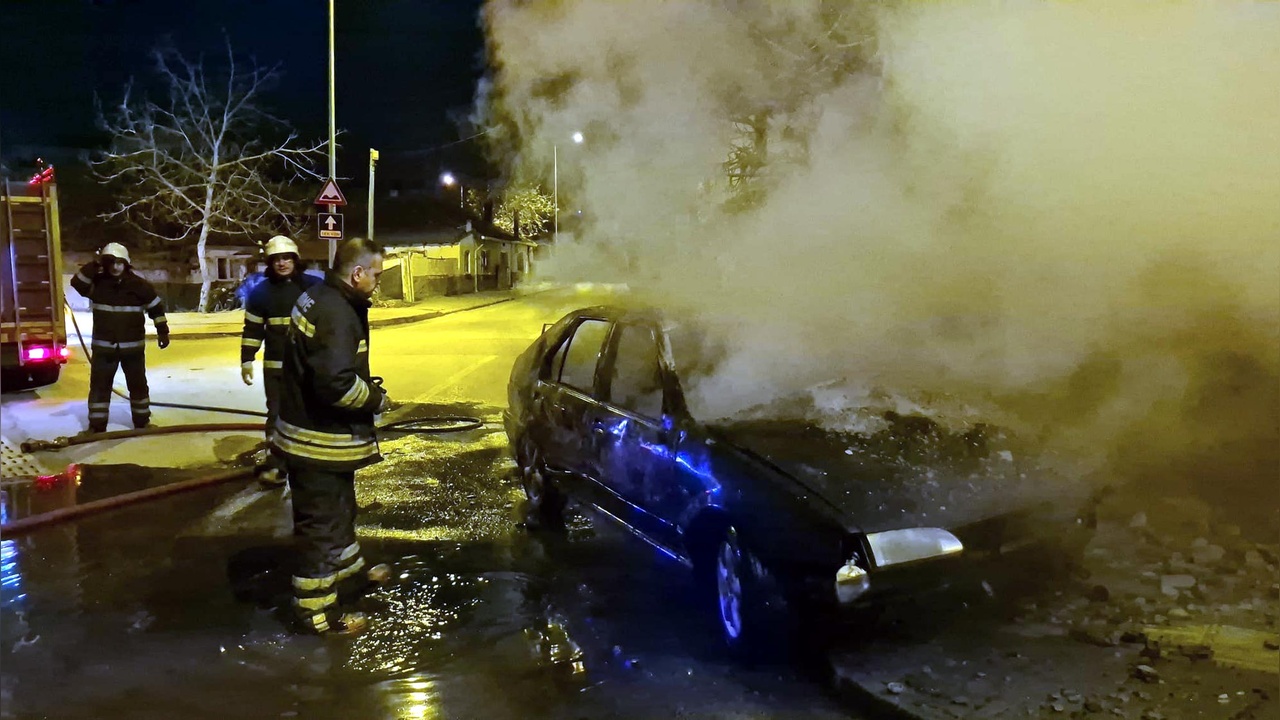 Edirne'de otomobil kazası: 4 kişi hayatını kaybetti