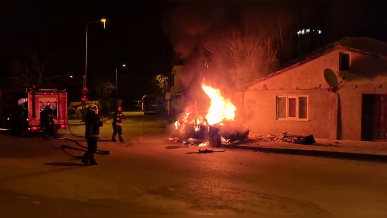 Edirne'de Otomobil Kazası: 4 Kişi Hayatını Kaybetti