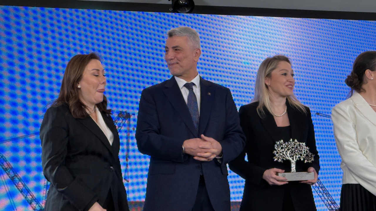Bakan Bolat'tan Kadın Girişimcilere İhracat Desteği