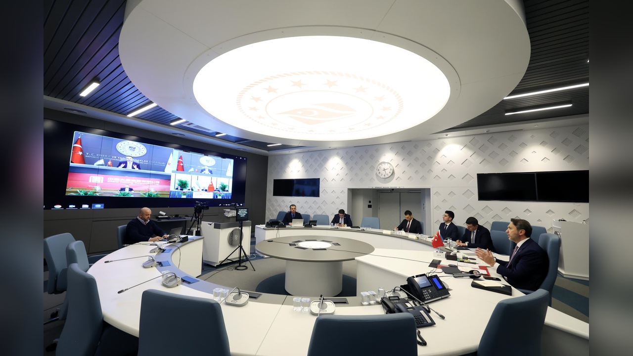Özbekistan ile Stratejik Ortaklık Vurgusu