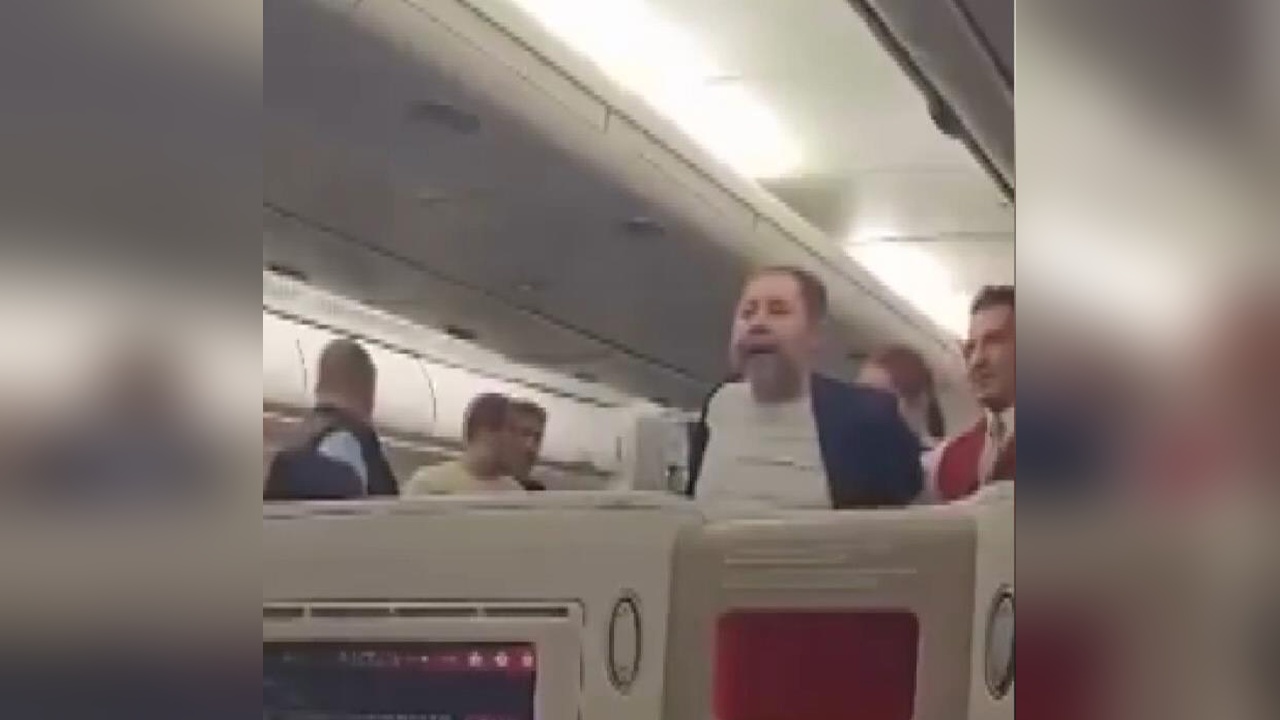 Uçakta Sarhoş Yolcudan Şok Tehdit