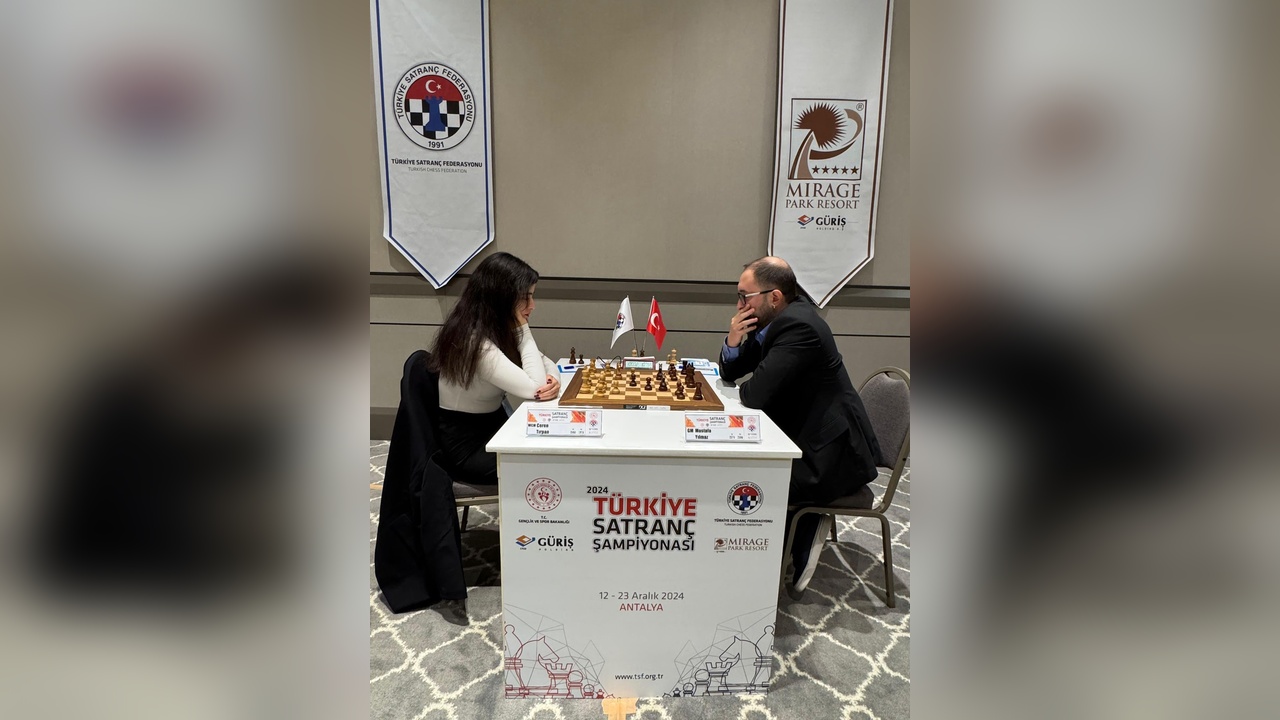 Antalya'da Türkiye Satranç Şampiyonası Heyecanı Başladı