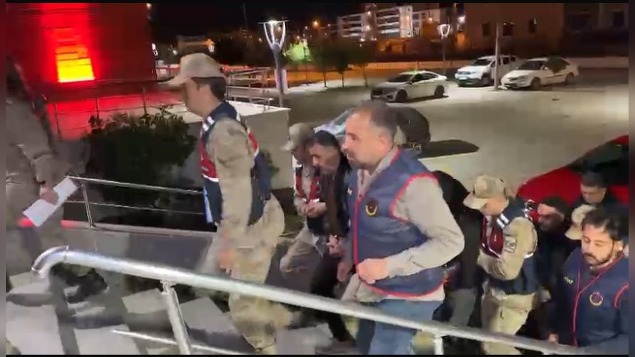 Zehirlenme Olayında İki Kişi Tutuklandı