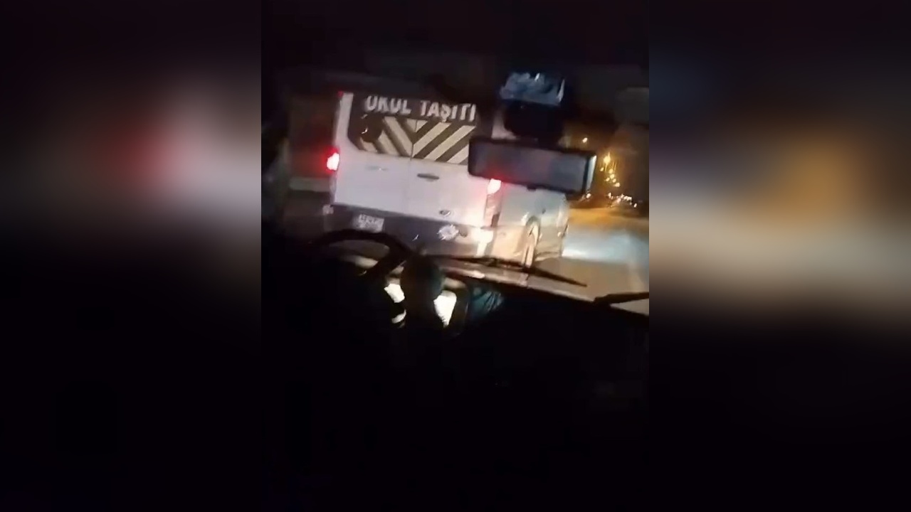 Trafikte Gerilim: Üç Sürücünün Tehlikeli Anları Kamerada