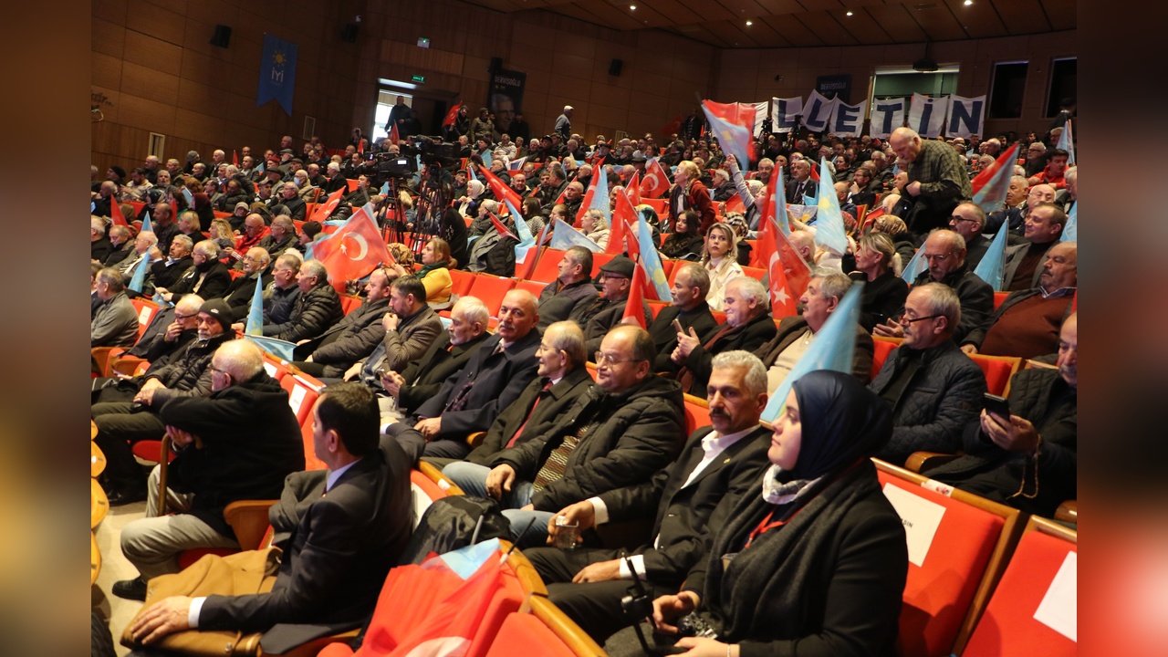 Dervişoğlu: Esad'ın Gidişiyle Suriyelilerin Misafirliği Sona Erdi
