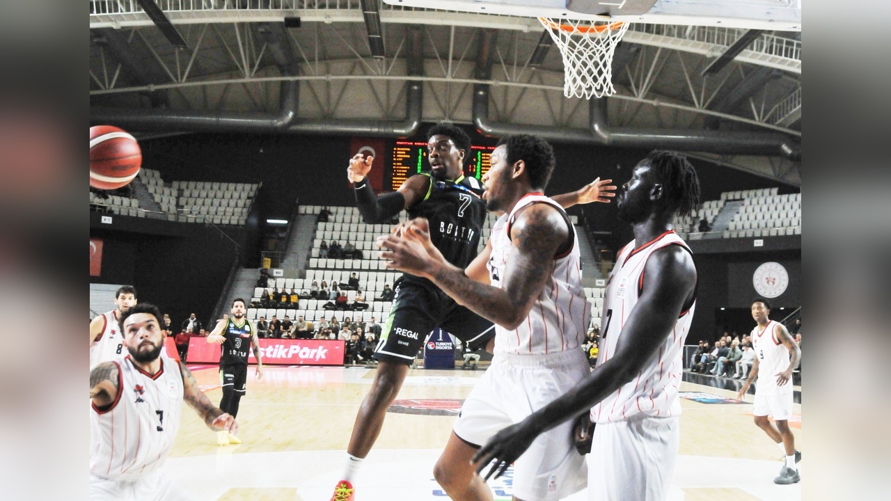 Manisa Basket, Merkezefendi'yi 80-75 Mağlup Etti
