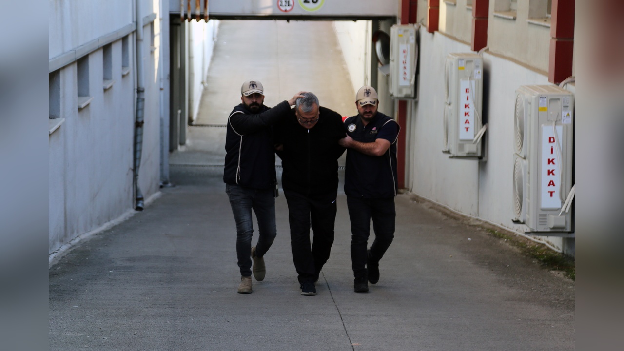 FETÖ Firarisi Eski Emniyet Müdürü  Kıskıvrak Yakalandı