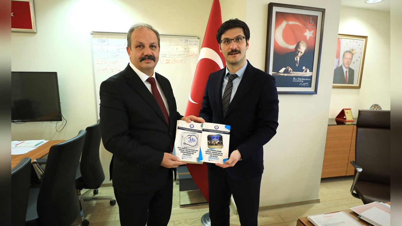 Sağlık-Sen, Aile Hekimliği Ödeme Yönetmeliği İçin Bakanlıkla Masaya Oturdu