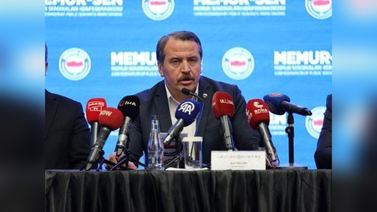 Yalçın'dan Memurlar İçin Ek Zam Müjdesi