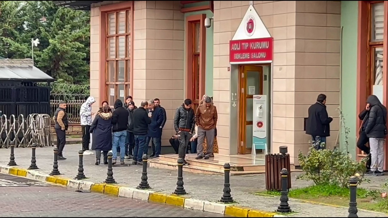 Beyoğlu'nda Çocuğa Çarpan İETT Şoförü Adli Kontrolle Serbest Bırakıldı