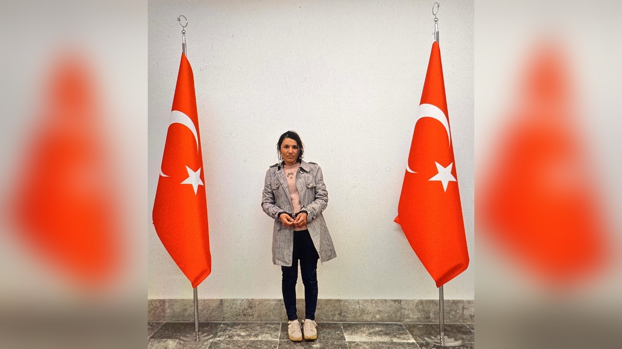 Şanlıurfa'da PKK'lı Terörist Teslim Oldu
