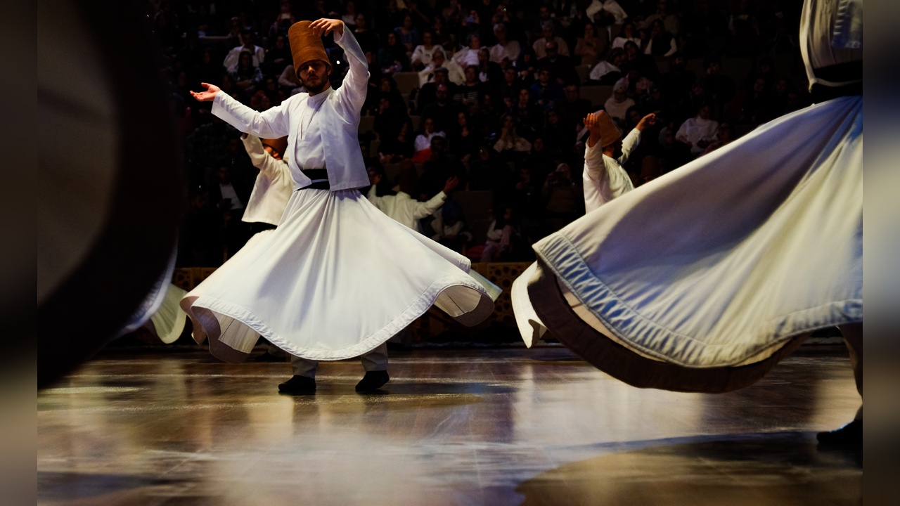 Mevlânâ ile Şems’i anlatmak ve anlamak