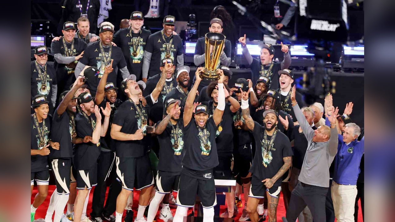 Milwaukee Bucks, NBA Kupası'nı Kazandı