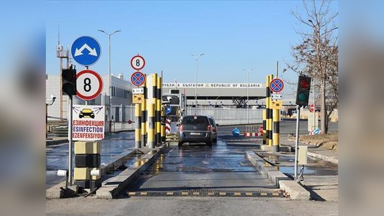Sınır Kapılarında Araç Dezenfektasyon Sistemi Yeniden Uygulamaya Alındı
