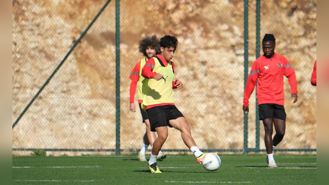 Atakaş Hatayspor, İskenderunspor Karşılaşması İçin Hazırlıklarını Sonlandırdı