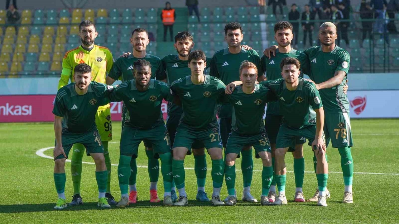 Ziraat Kupası'nda Zafer İstanbulspor'un: Esenler Erokspor 1, İstanbulspor 2