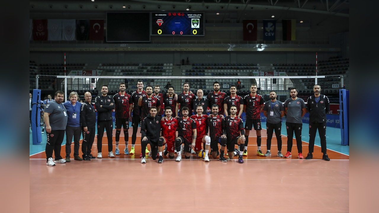 Spor Toto, CEV Challenge Kupası'nda İleriye Doğru İlerliyor