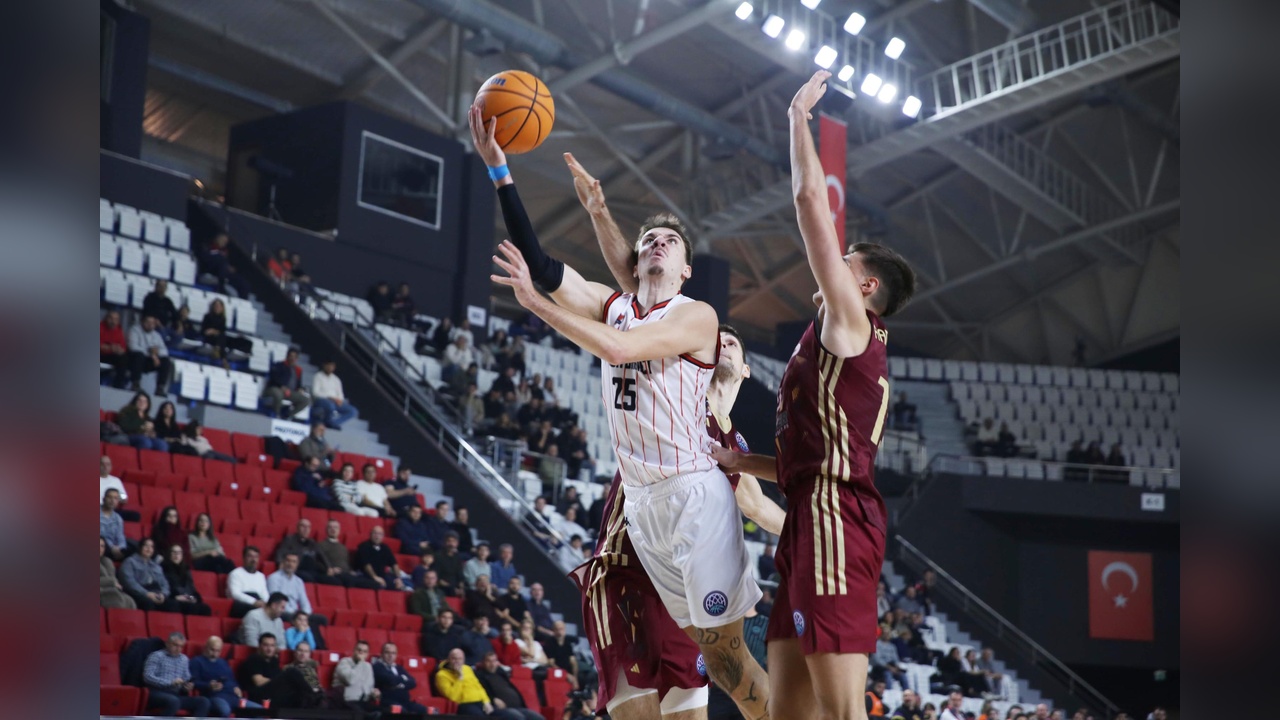Manisa Basket, FMP Beograd'ı Farkla Geçti
