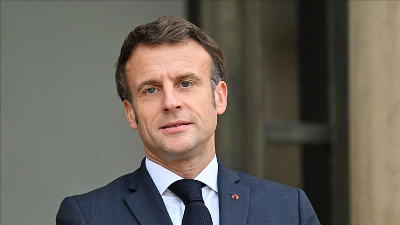 Cumhurbaşkanı Macron, Mayotte Adası'ndaki Kasırga Hasarını İnceledi